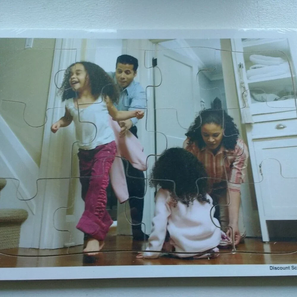 Wooden puzzles Multicultural: Special needs, Hospital, Family, Newborn.... x 6